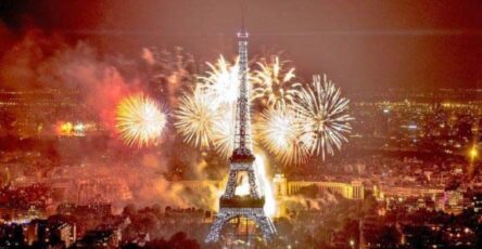 New-Year-Celebration-in-Paris